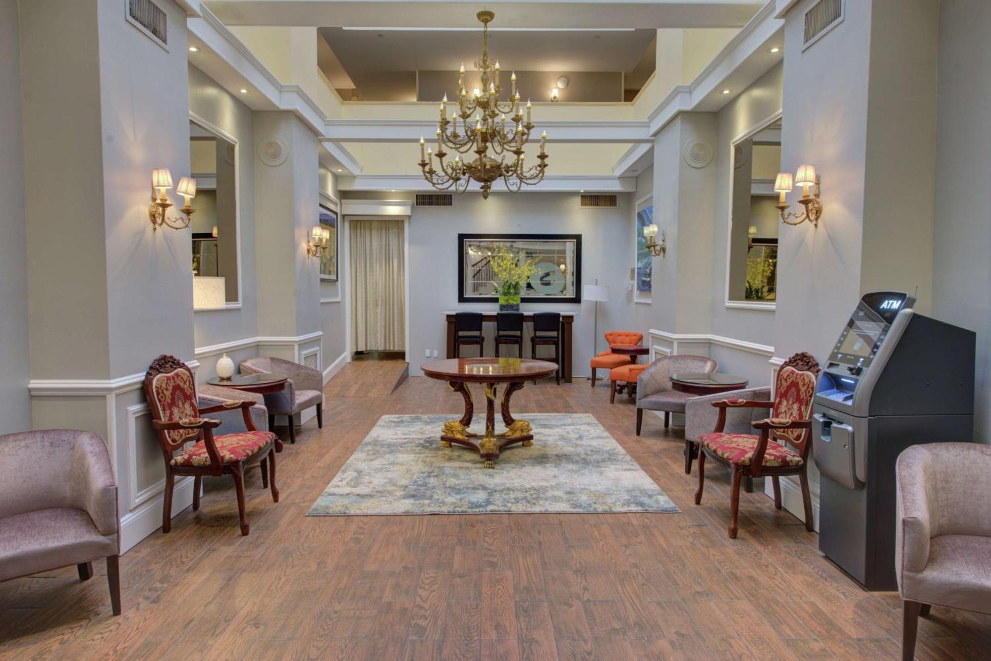 The Roslyn, Tapestry Collection By Hilton Hotel Exterior foto