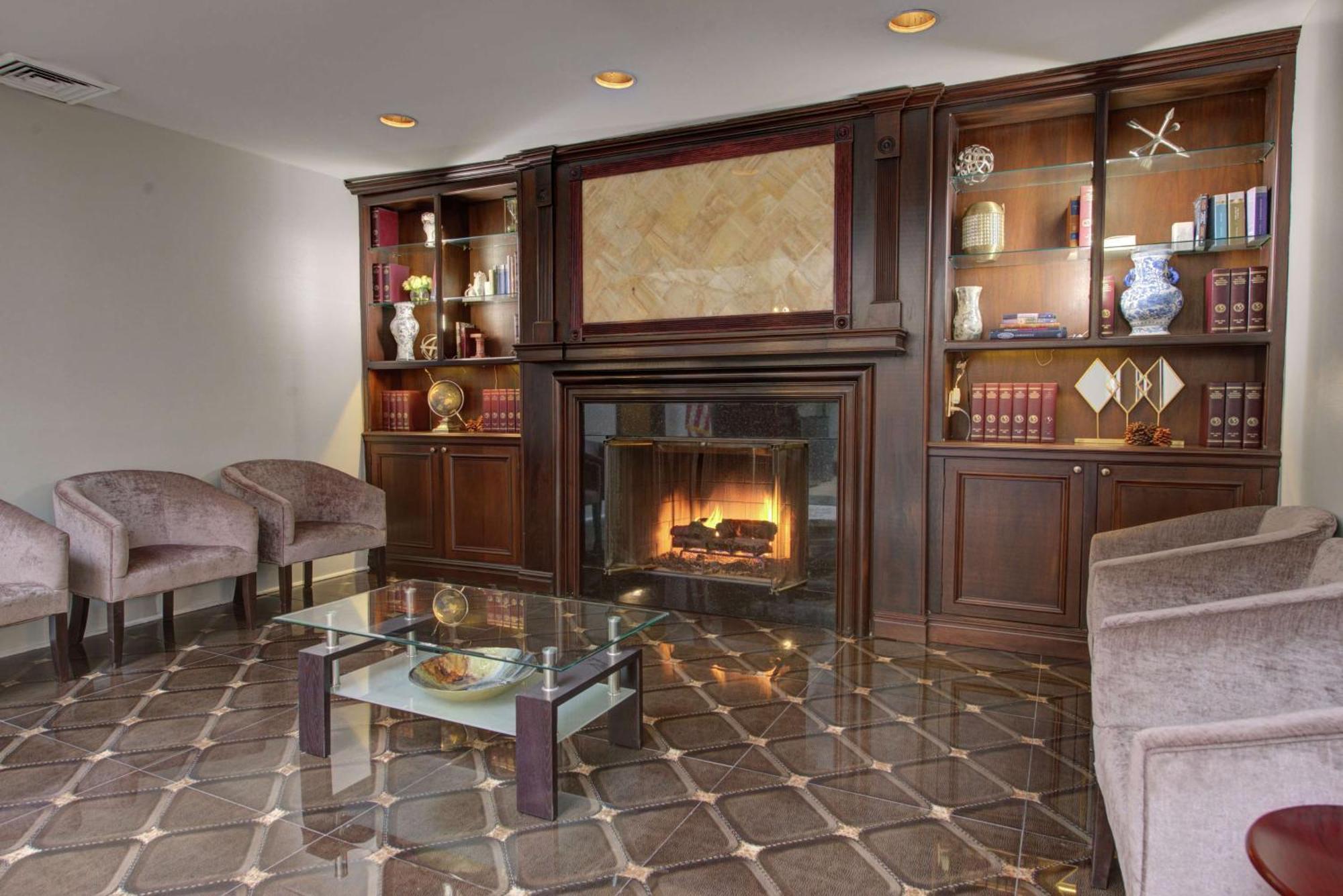 The Roslyn, Tapestry Collection By Hilton Hotel Exterior foto