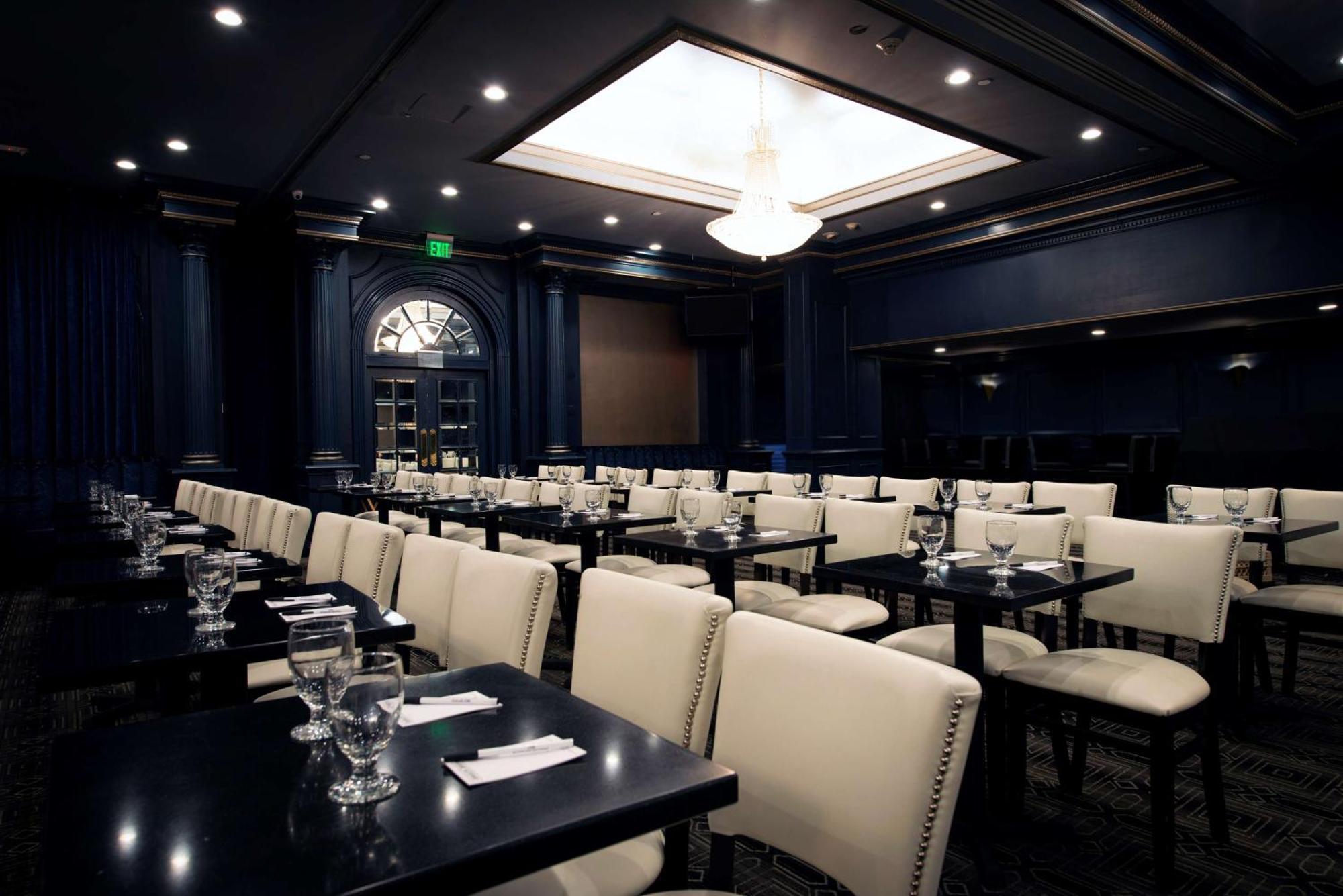 The Roslyn, Tapestry Collection By Hilton Hotel Exterior foto