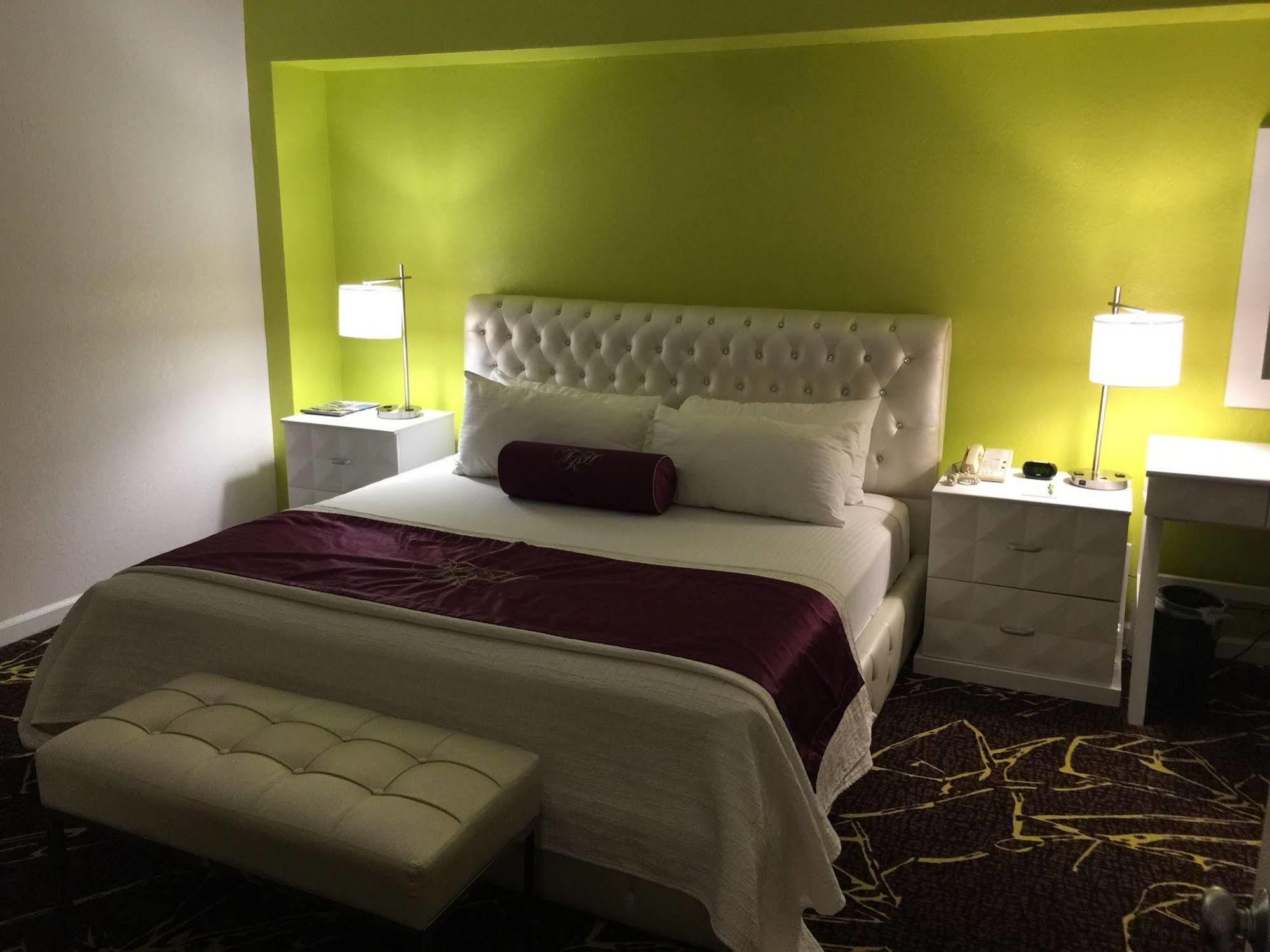 The Roslyn, Tapestry Collection By Hilton Hotel Exterior foto